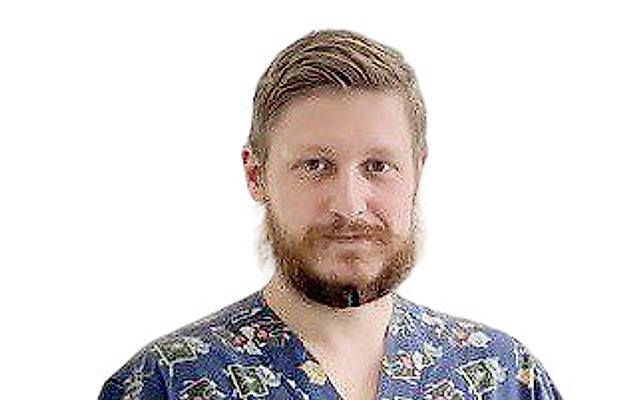Устинов Антон Федорович